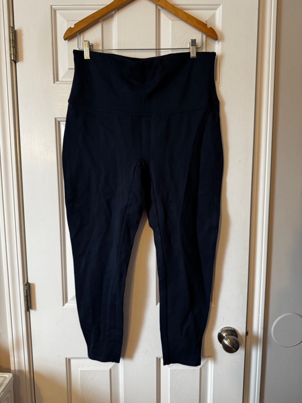 SPANX High Rise Capri Leggings Black Size 1X